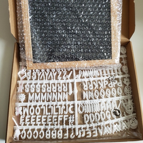 Other - 10×10 Changeable Oak and Felt Letter Board